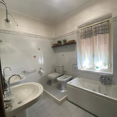 Semesterbostad Casa Rosaria