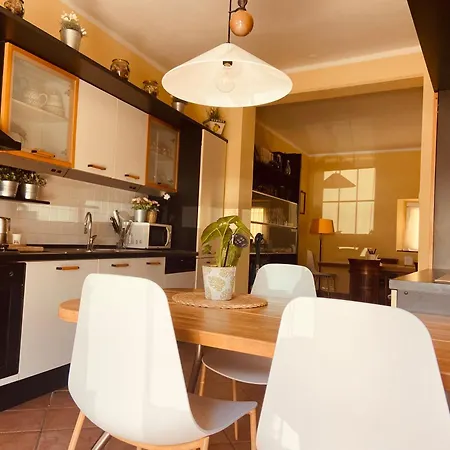 Semesterbostad Casa Rosaria